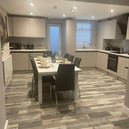 برودستيرز Rivendell Modern 2 Bedroom Apartment In St Peters Village Sleeps 6 المظهر الخارجي الصورة