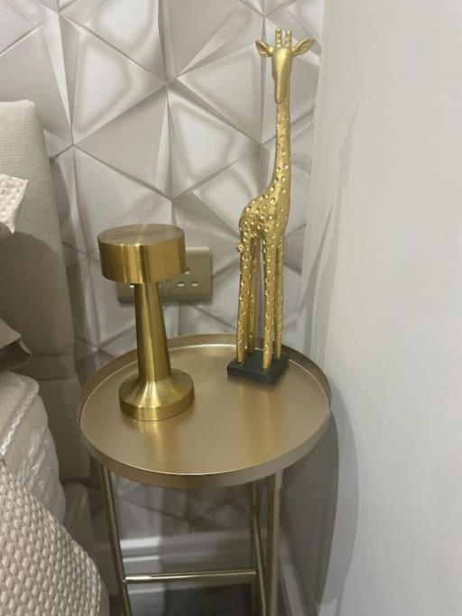 برودستيرز Rivendell Modern 2 Bedroom Apartment In St Peters Village Sleeps 6 المظهر الخارجي الصورة